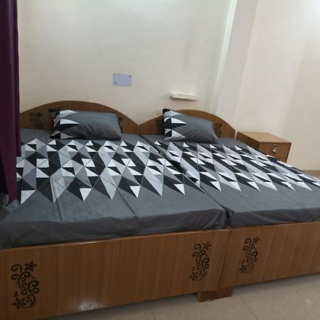 Anant Paying Guest House Ayodhya Exterior photo