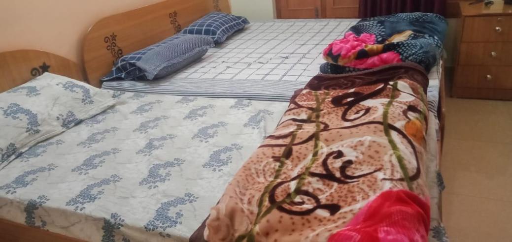 Anant Paying Guest House Ayodhya Exterior photo