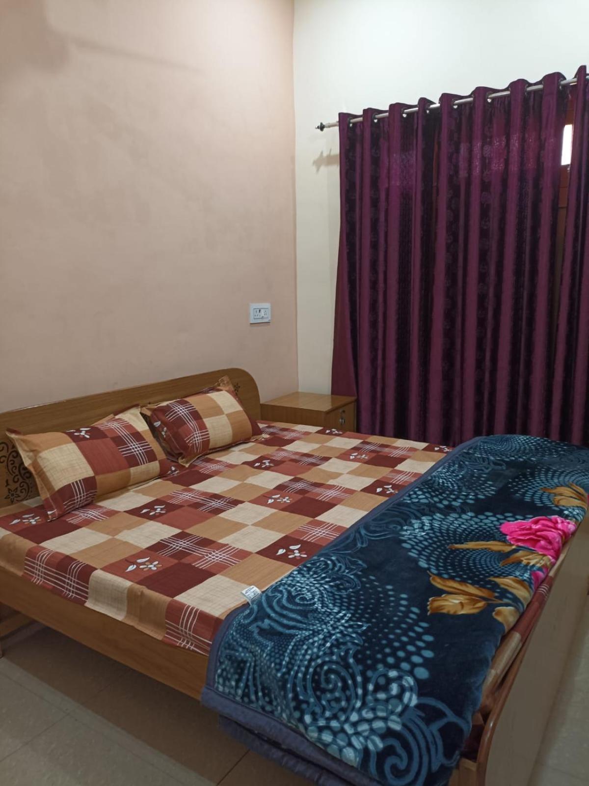 Anant Paying Guest House Ayodhya Exterior photo